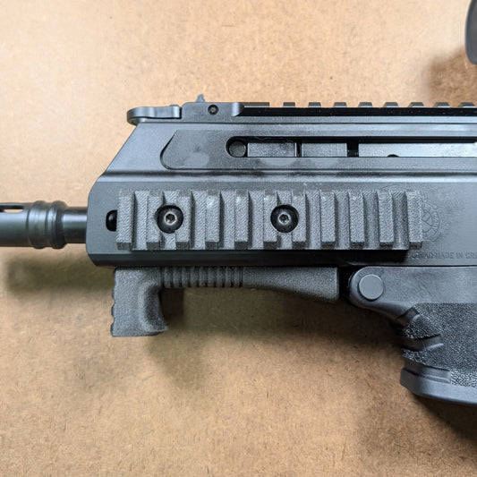 Springfield Kuna M-LOK to Picatinny rail adapter for firearm accessories